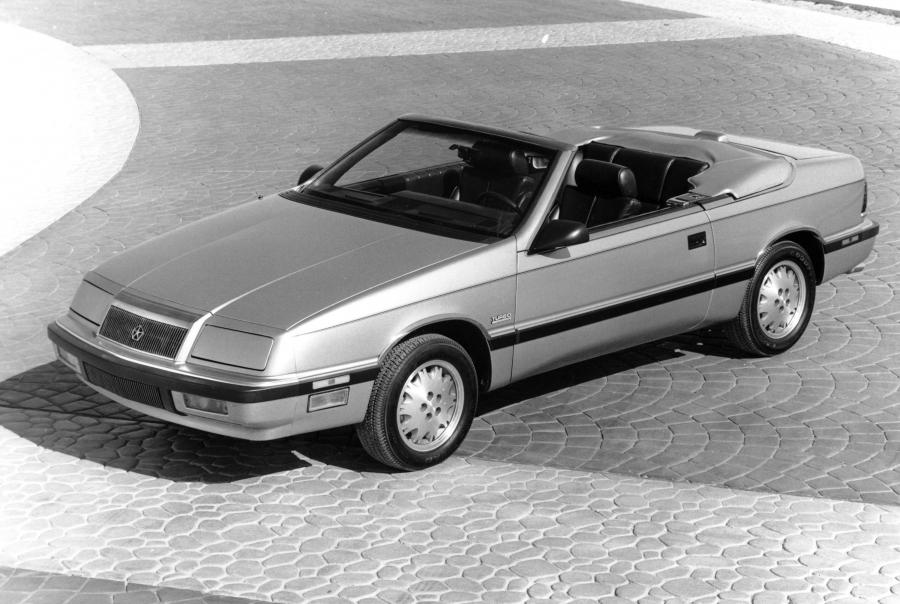 Chrysler LeBaron 1987 года  (фото 5 из 5)